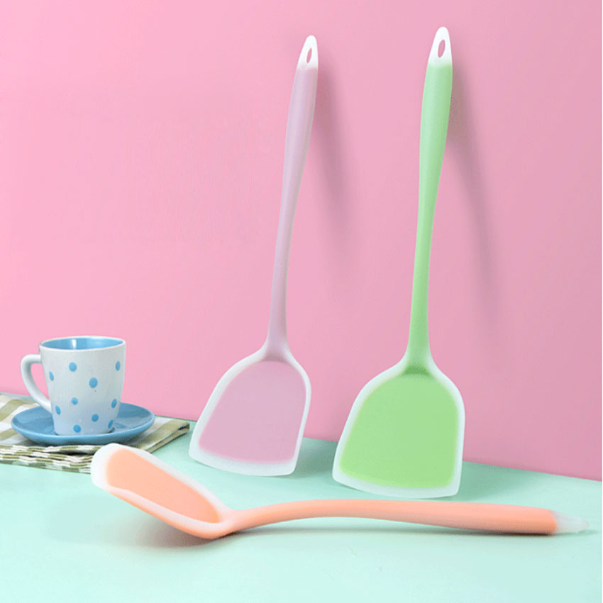 Silicone Kitchen Ware Non-stic - Okonomiyaki Spatula review and price