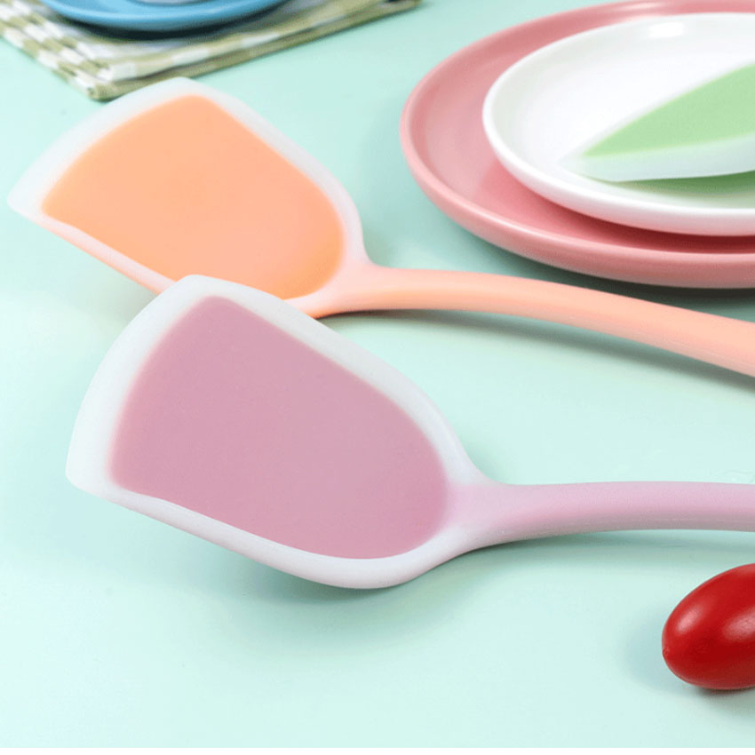 Silicone Kitchen Ware Non-stic - Okonomiyaki Spatula review and price